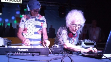 DJ Wika świętowała swoje 80-letnie urodziny w Ślesinie
