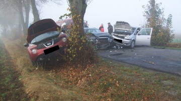 Kochowo. Wypadek trzech samochodów osobowych we mgle