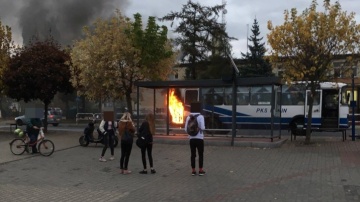 Autobus konińskiego PKS-u stanął w ogniu. Tabor jest wysłużony