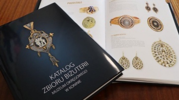 Wydano katalog zbioru biżuterii Muzeum Okręgowego w Koninie