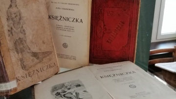 Powstaje książka, w bibliotece zbiory. Urodziny Zofii Urbanowskiej