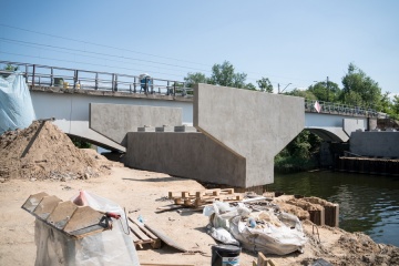 Most w Bernardynce się zmienia. Widać powoli kształt przeprawy