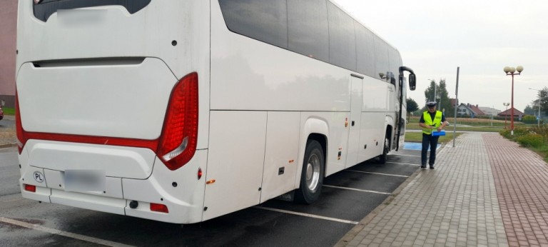 Kontrole autobusów dowożących dzieci do szkół w Kleczewie