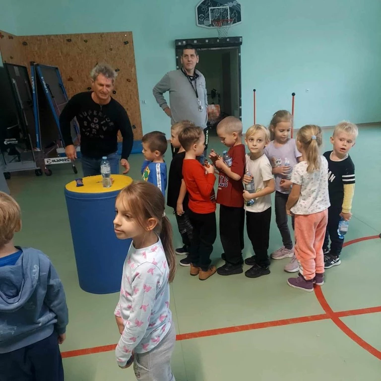 Konińskie przedszkolaki z wizytą w ślesińskim DPS