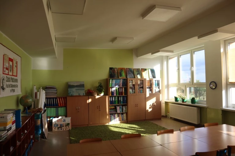 Termomodernizacja Szkoły Podstawowej w Przyjmie: Inwestycja w komfort i efektywność energetyczną