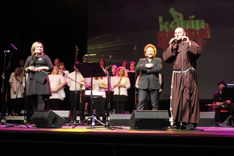 Koniński chór gospel zasilił energią całą salę w Oskardzie
