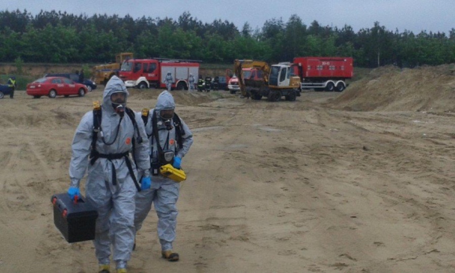 Bomba ekologiczna na żwirowisku w Przyjmie? Znaleziono beczki Â 