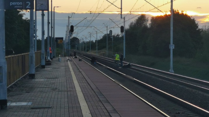 Tragedia w Spławiu. Nie żyje mężczyzna potrącony przez pociąg