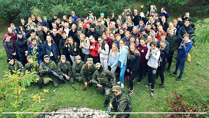 Uczniowie ZS CKU na obozie zorganizowanym przez JS "Strzelec"