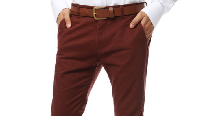 Modne spodnie męskie - chinosy