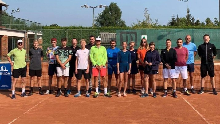Adam Orkowski i Alicja Szurgot mistrzami Konina w tenisie!