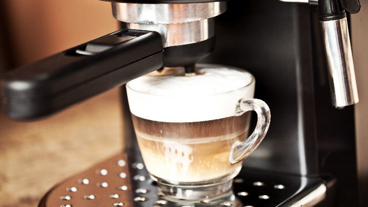 Domowe ekspresy do kawy: przycisk, kolba czy kapsułki?