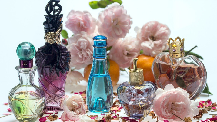 Perfumy inspirowane znanymi zapachami - dlaczego lane perfumy to dobry wybór?