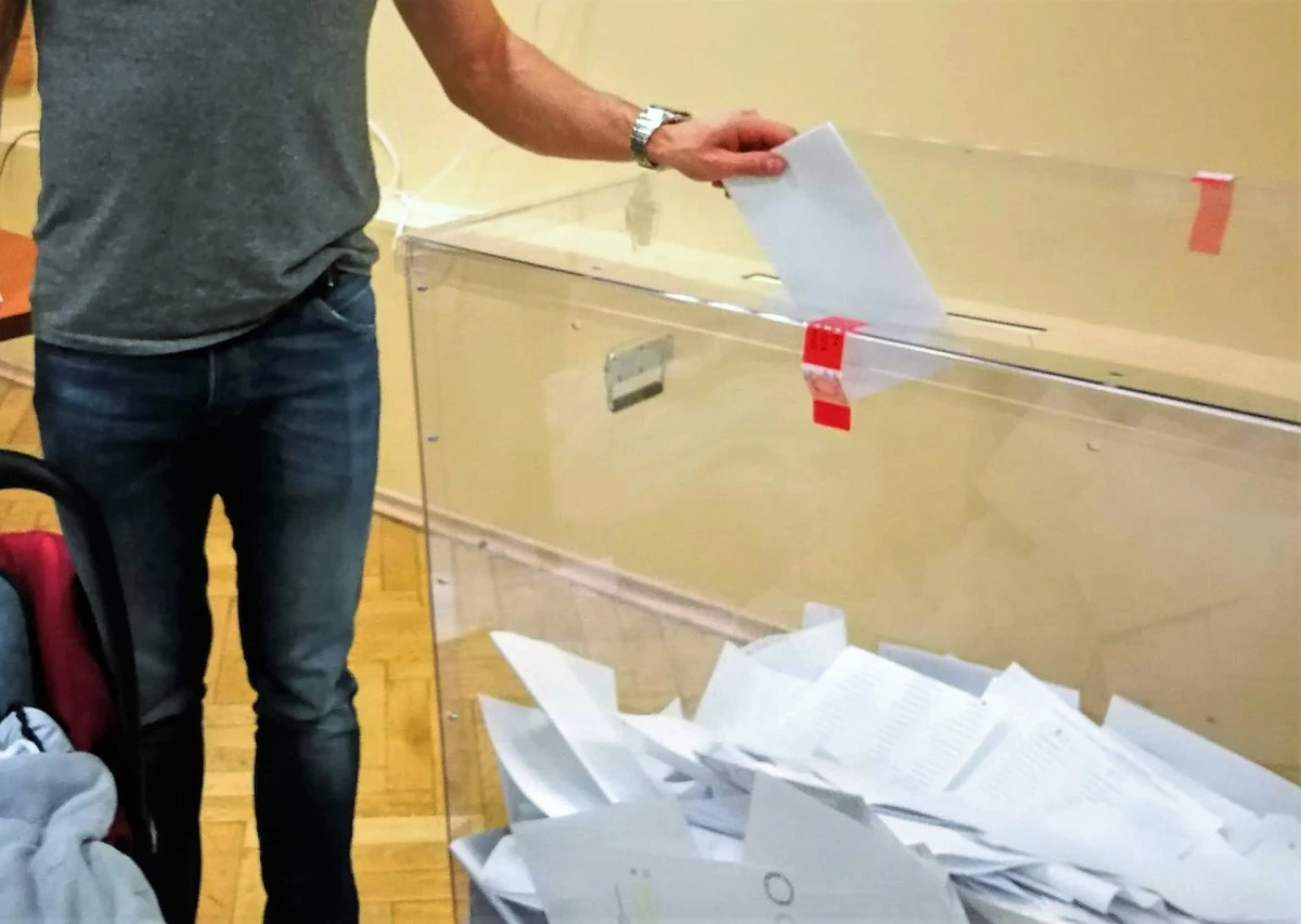 Wybory parlamentarne połączone z referendum. To wyborca decyduje, w którym głosowaniu uczestniczy